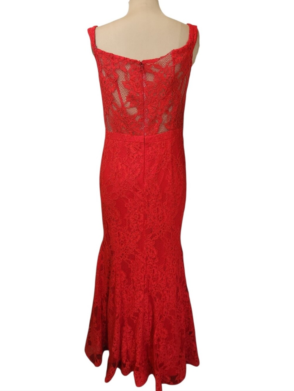 XSCAPE Red Lace Mermaid Formal Gown - Size 12 - Picture 8 of 16